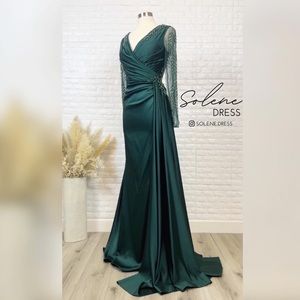 Emerald Green Formal Evening Dress